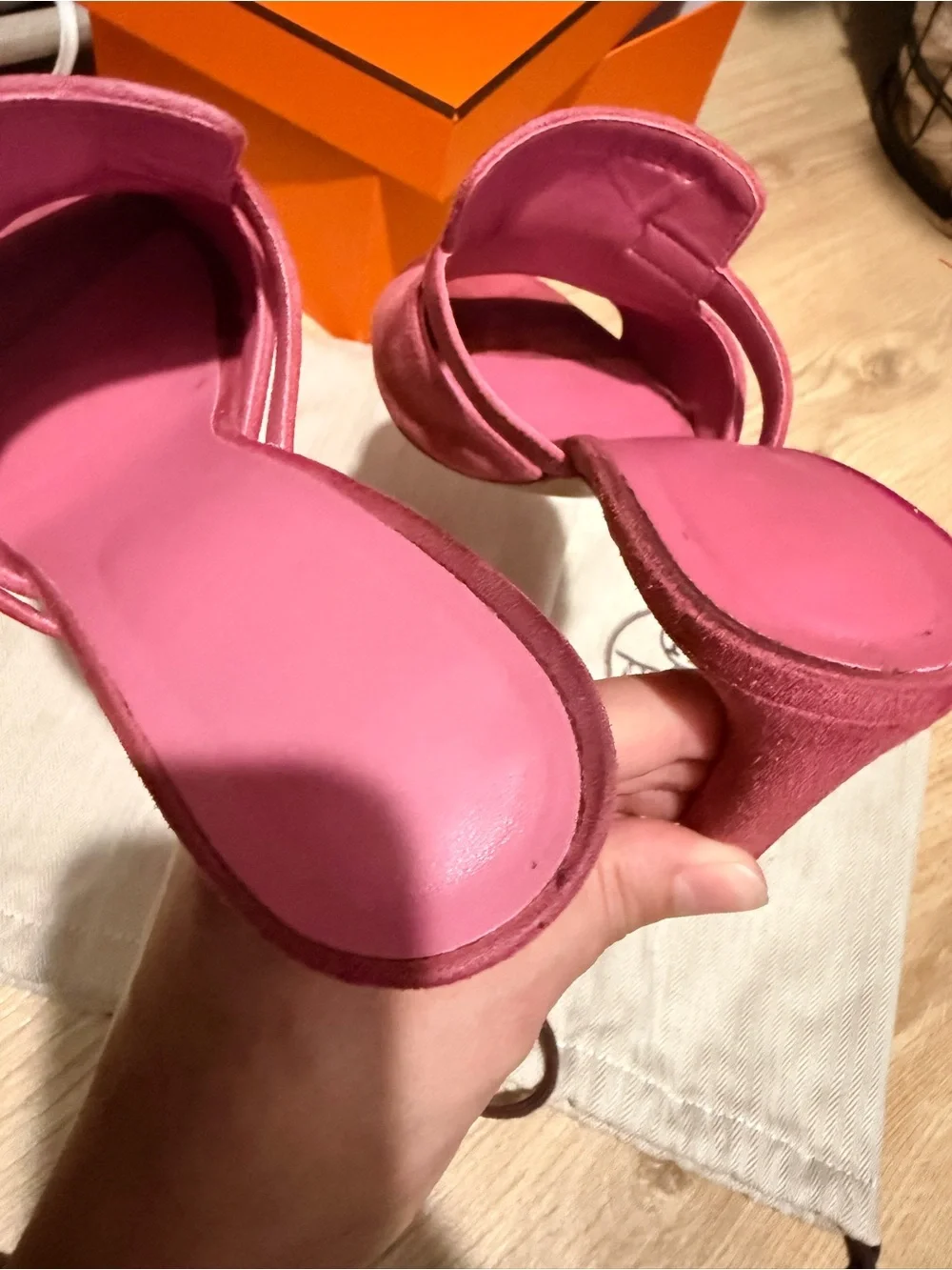 Hermès Sandals – Rose Suede with Palladium Kelly Hardware